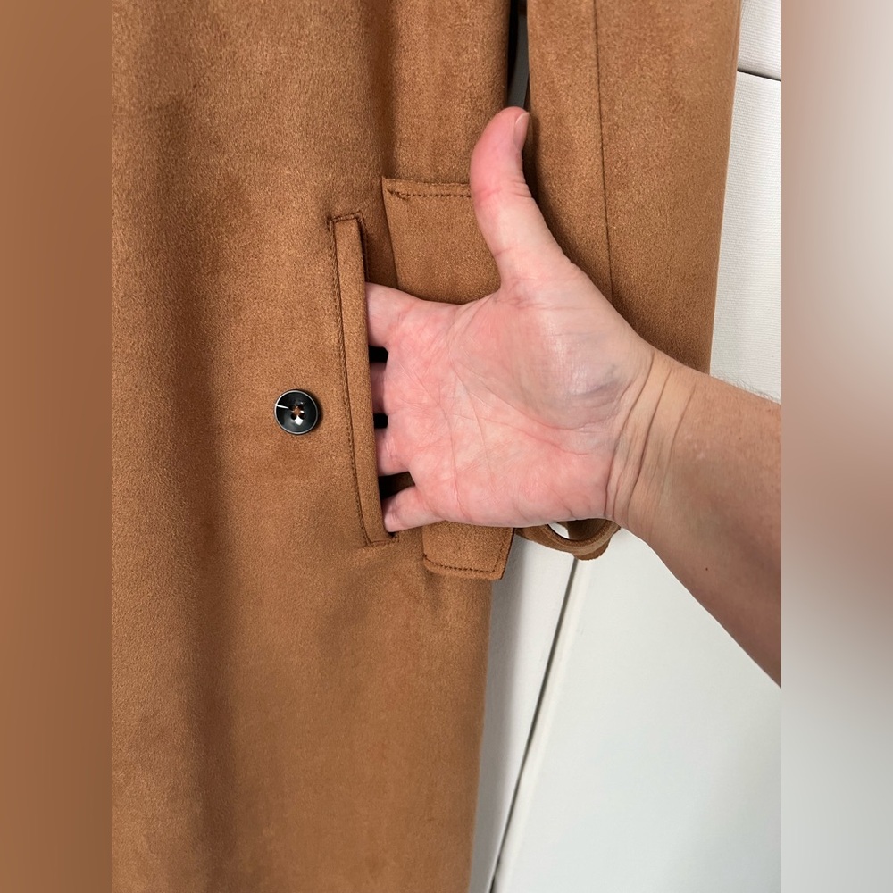 Tahari “Faux Leather” Coat with Pockets - Picture 4 of 17